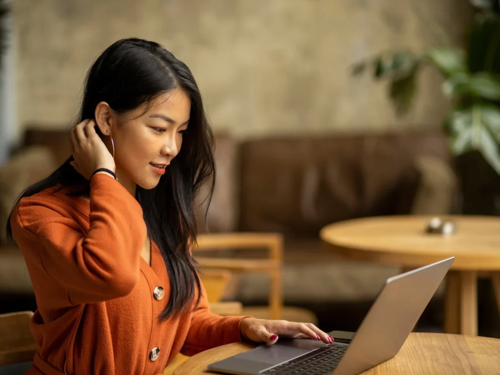 Synchrony Bank Review: Pros, Cons, 