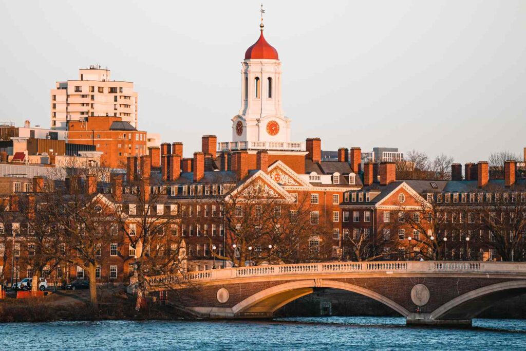 Free Tuition At Harvard For Families Making Under $200K