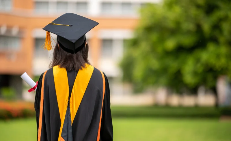 How Multiple Contractors Run Federal Student